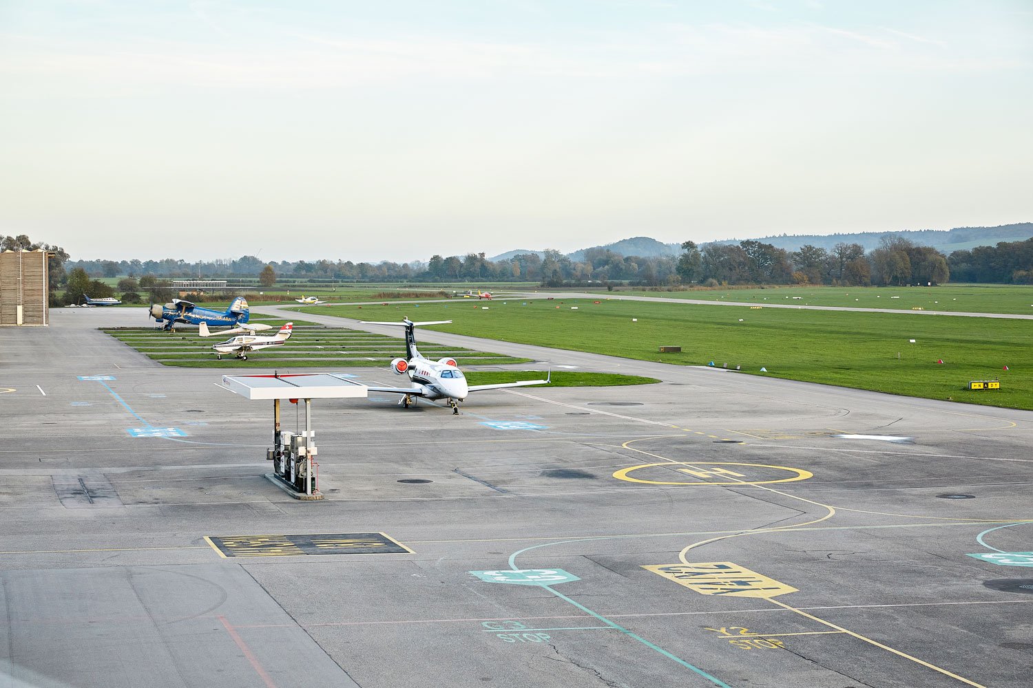 Airport Grenchen G771420 web